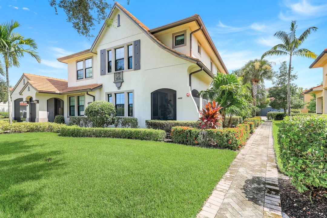 1399 Santiago Cir #1103, Naples, FL 34113