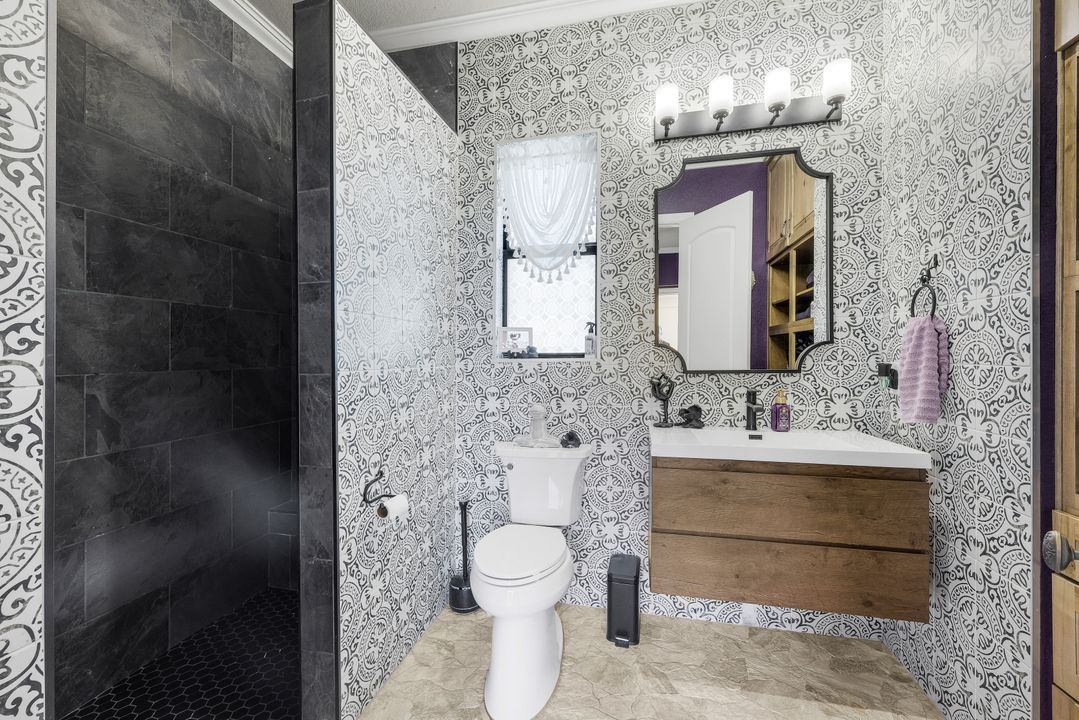 2709 NW 41st Ave, Cape Coral, FL 33993