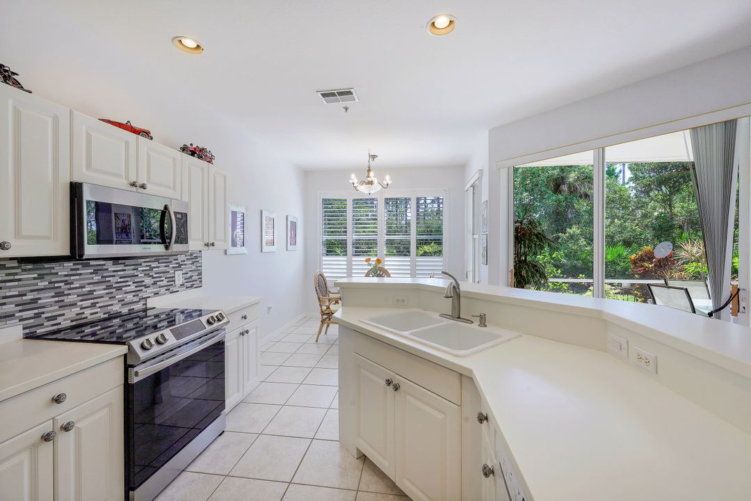 4685 Winged Foot Ct #103, Naples, FL 34112