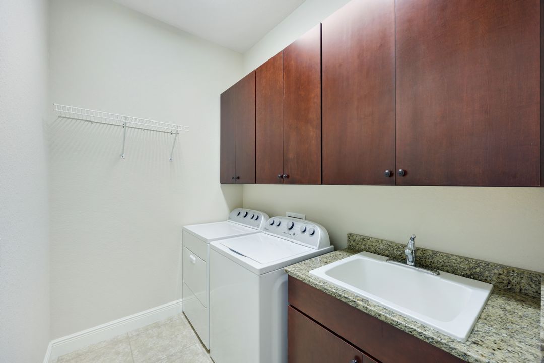 3419 NW 3rd Terrace, Cape Coral, FL 33993