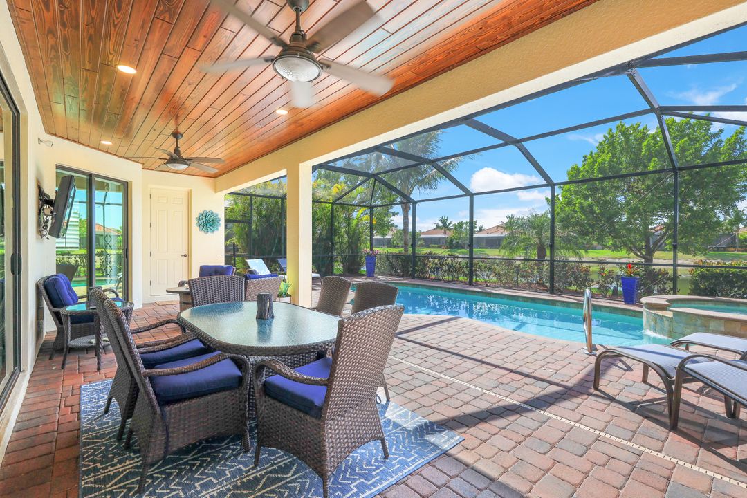 28086 Edenderry Ct, Bonita Springs, FL 34135