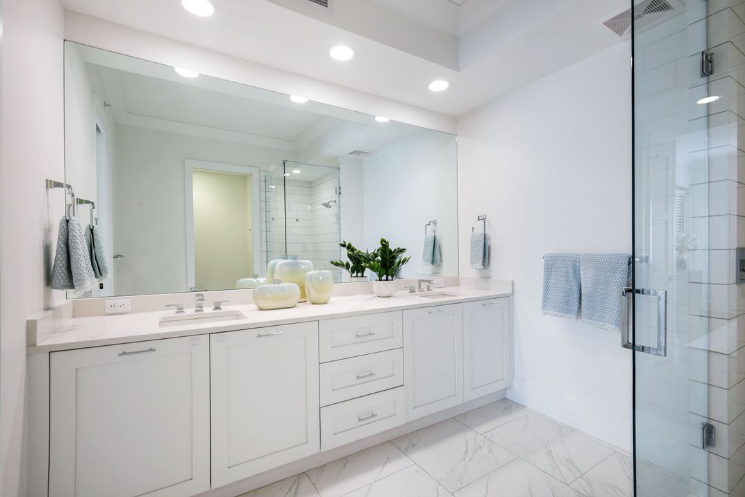 1035 3rd Ave S #314, Naples, FL 34102