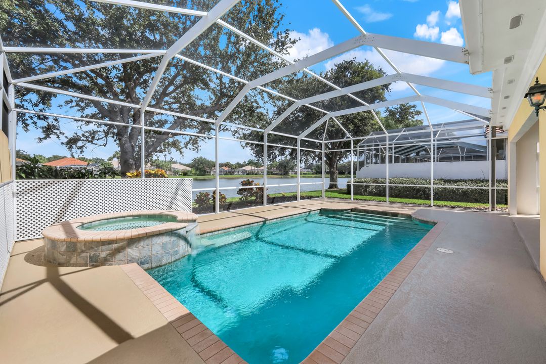 3759 Whidbey Way, Naples, FL 34119