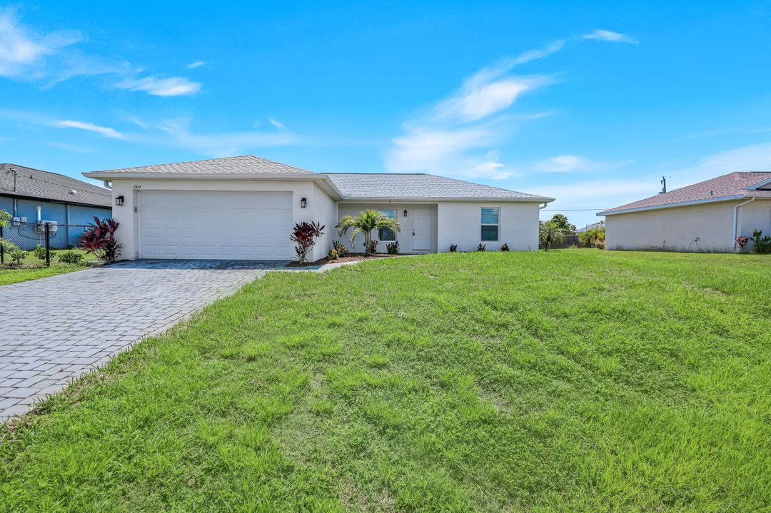 1317 NE 9th Ave, Cape Coral, FL 33909