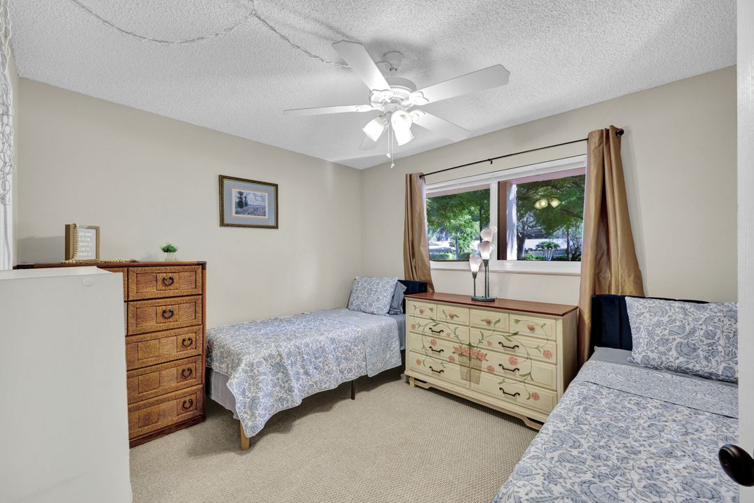 100 Forest Lakes Blvd #110, Naples, FL 34105