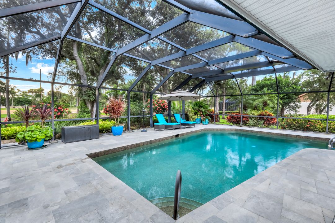 13024 Valewood Dr, Naples, FL 34119