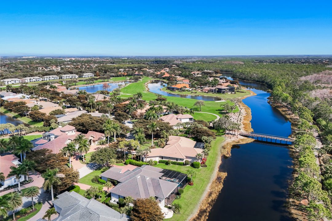 22121 Shallowater Ln, Bonita Springs, FL 34135