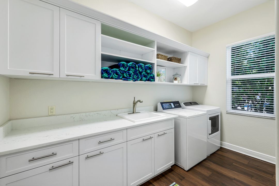 3551 Quill Leaf Ct, Bonita Springs, FL 34134