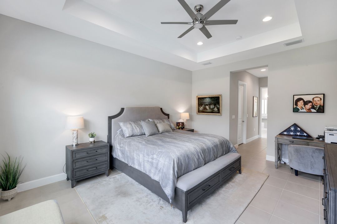 11855 Gardenia Ave, Naples, FL 34120