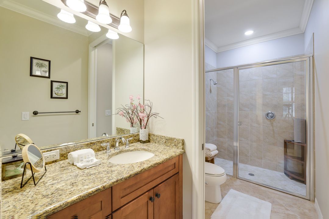 8985 Cambria Cir #2103, Naples, FL 34113