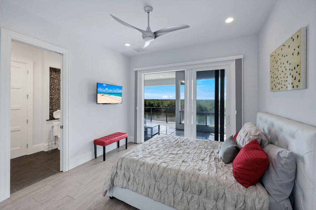 2826 SW 44th Terrace, Cape Coral, FL 33914