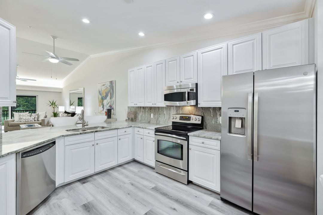 10303 Heritage Bay Blvd #1121, Naples, FL 34120