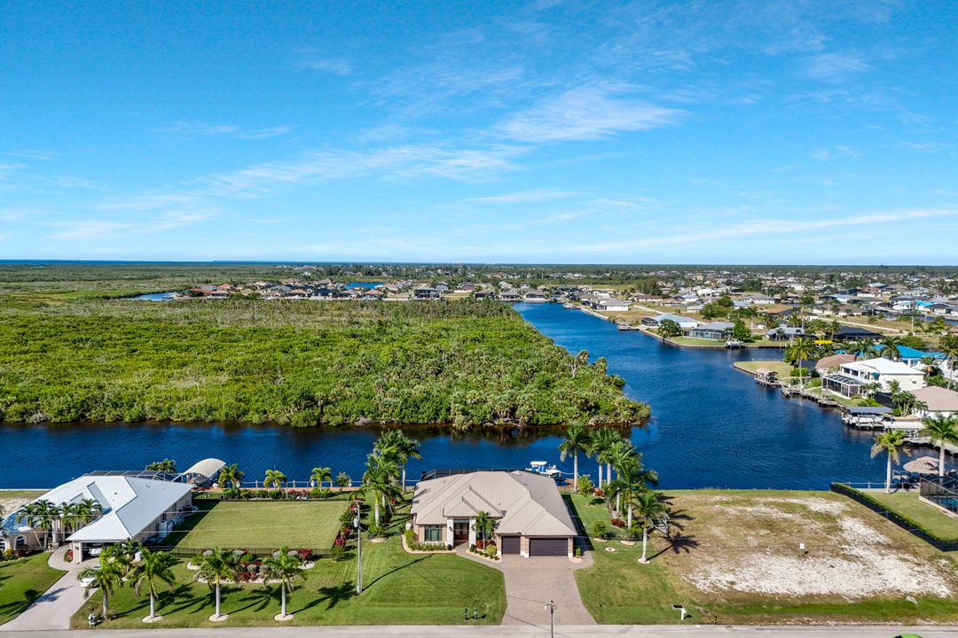 4223 NW 13th St, Cape Coral, FL 33993