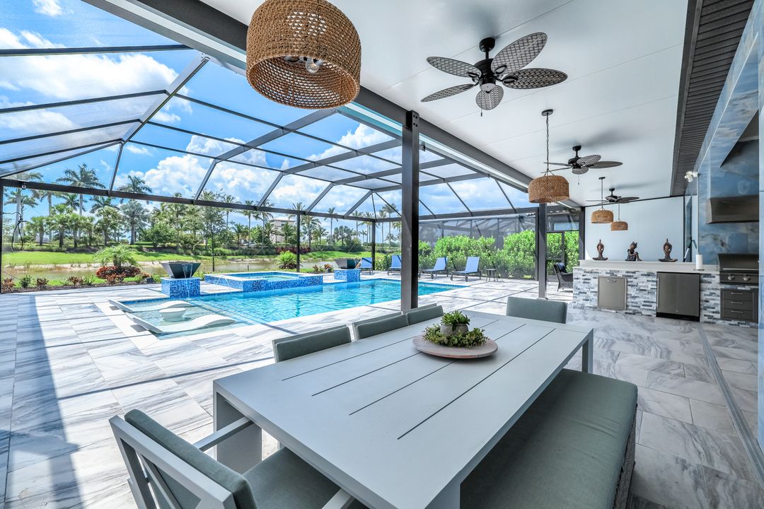 15495 Rio Ponace Ct, Naples, FL 34114