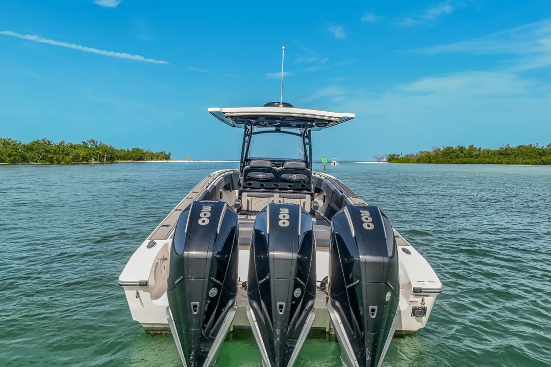 445 Dockside Dr, Naples, FL 34110