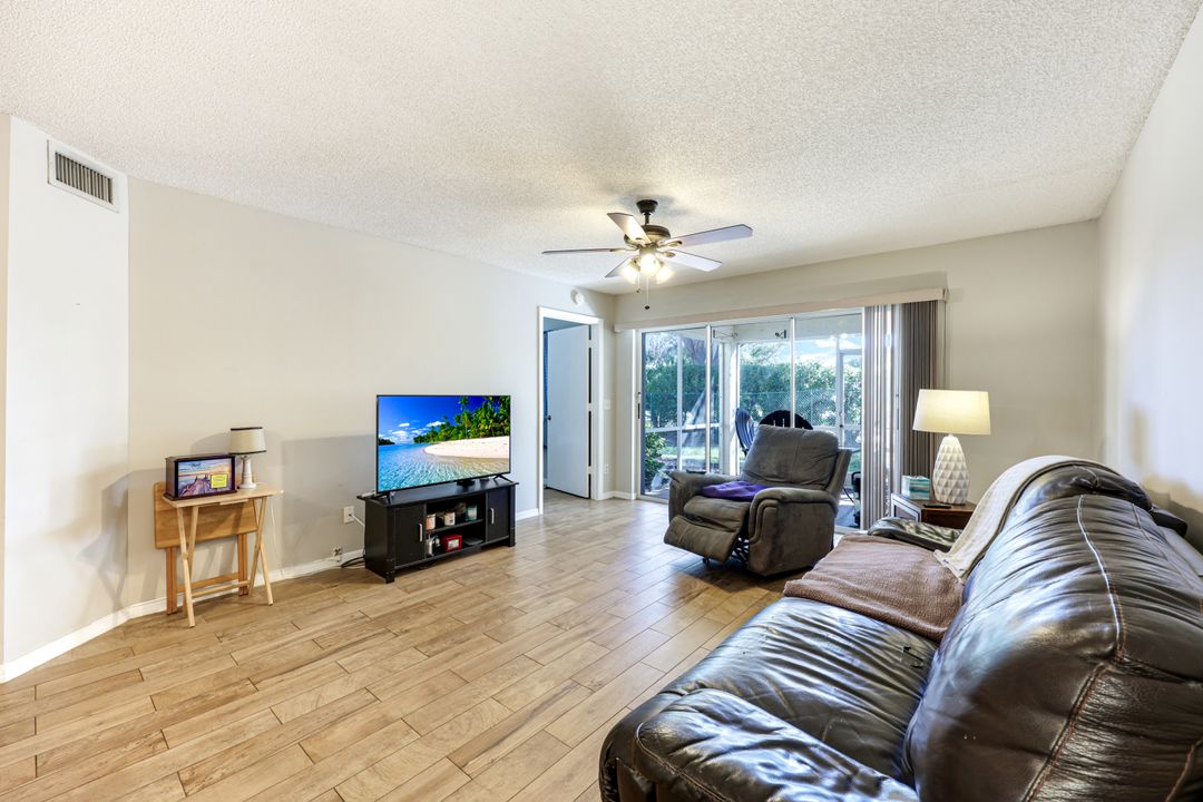 7750 Jewel Ln #103, Naples, FL 34109