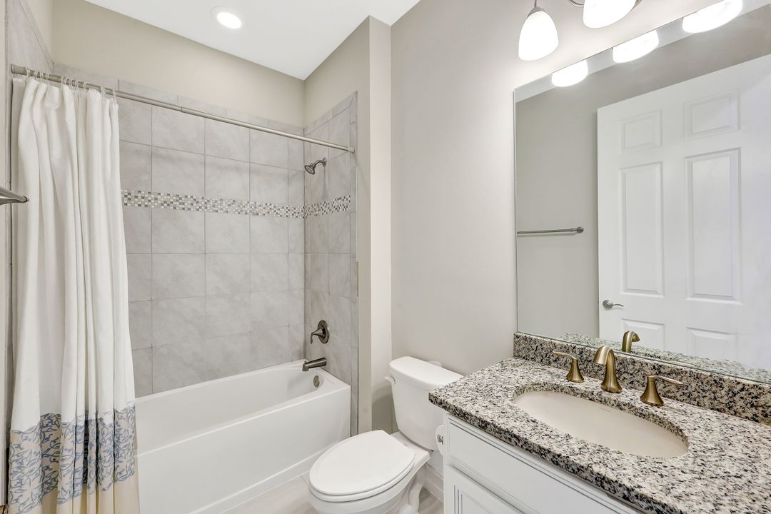 14704 Kelson Cir, Naples, FL 34114