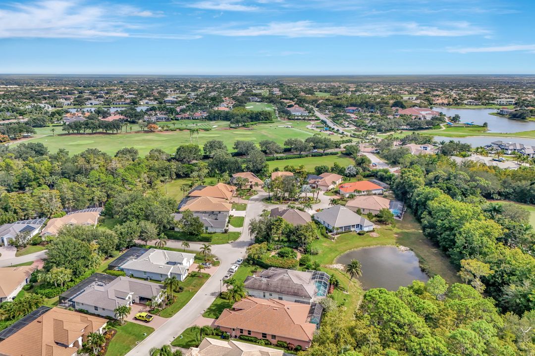 12910 Silverthorn Ct, Bonita Springs, FL 34135