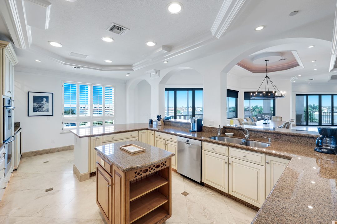 160 Palm St #PH 5, Marco Island, FL 34145