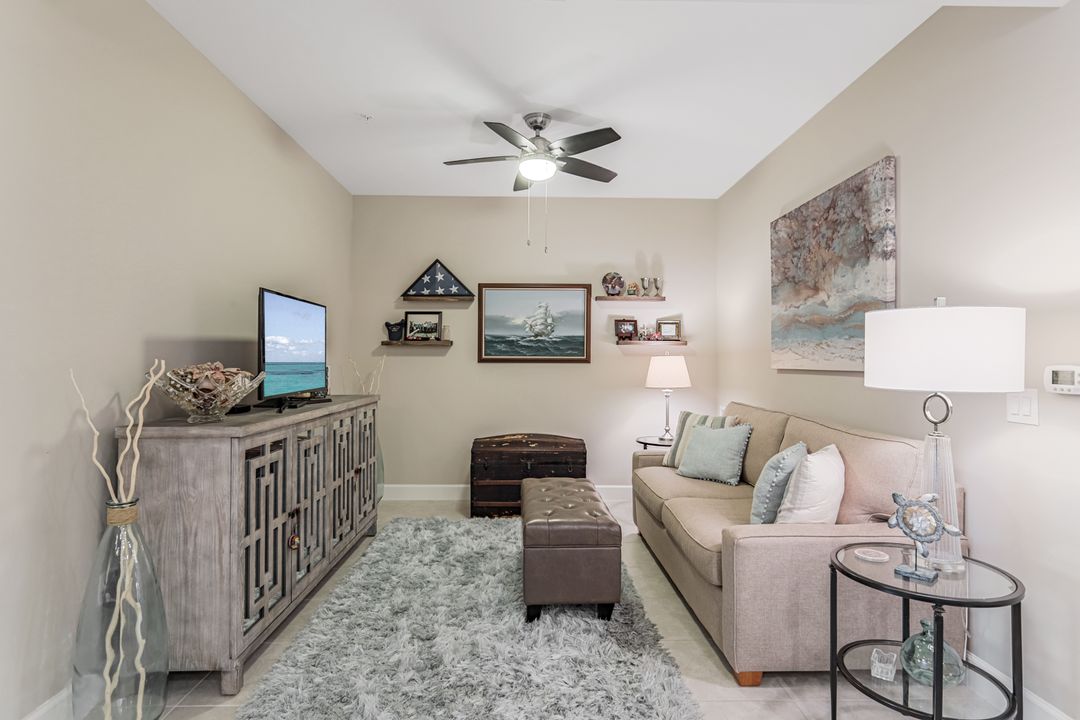 9420 Benvenuto Ct #102, Naples, FL 34119