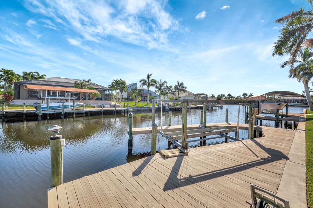 4315 SW 22nd Ct, Cape Coral, FL 33914