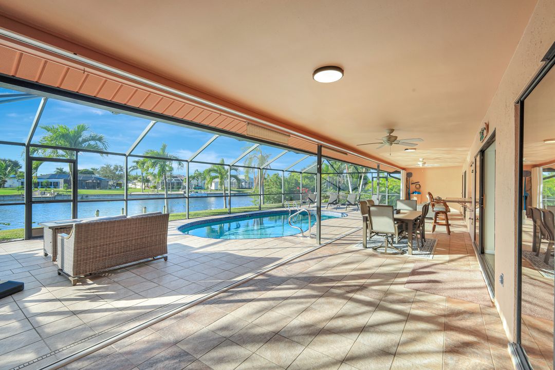 1940 SE 6th Ave, Cape Coral, FL 33990