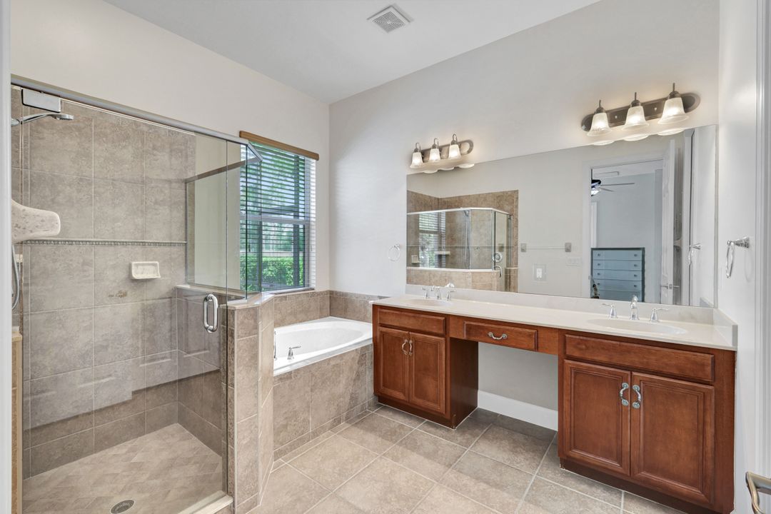 13055 Simsbury Terrace, Fort Myers, FL 33913