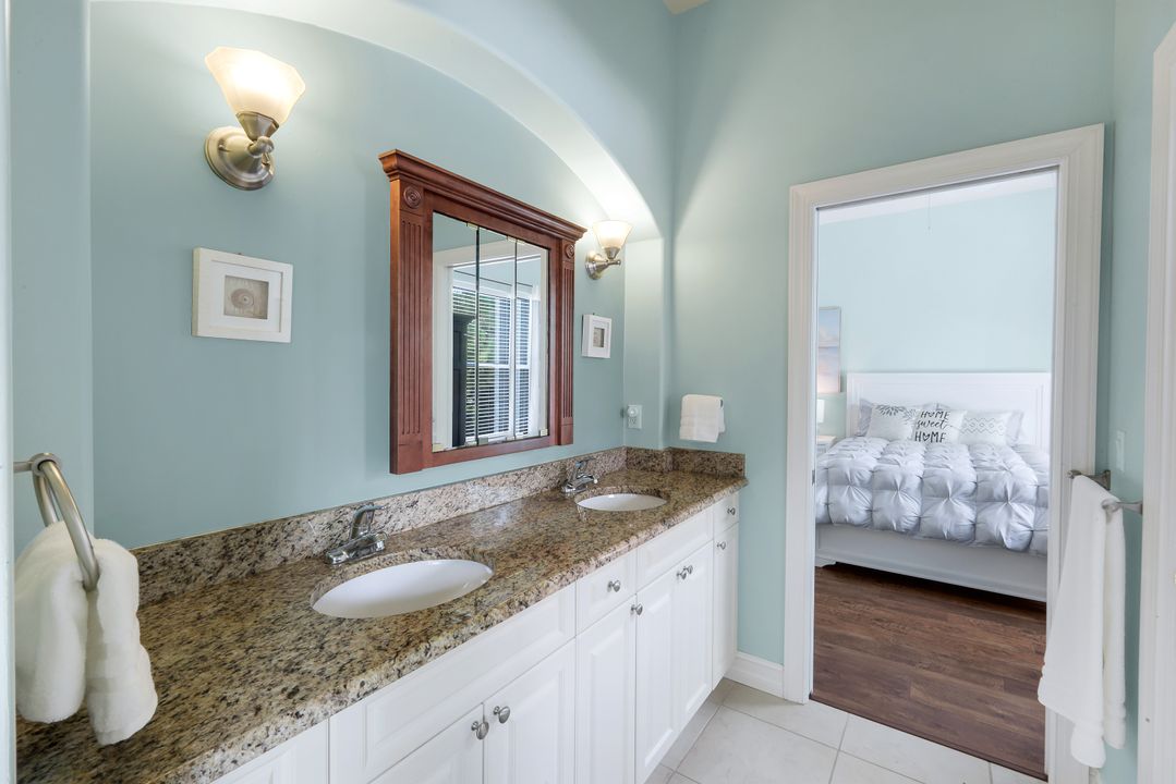 2661 Golden Gate Blvd W, Naples, FL 34120