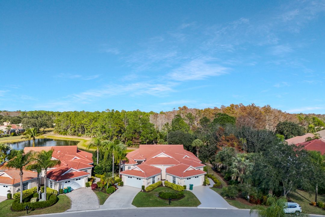 5852 Northridge Dr, Naples, FL 34110