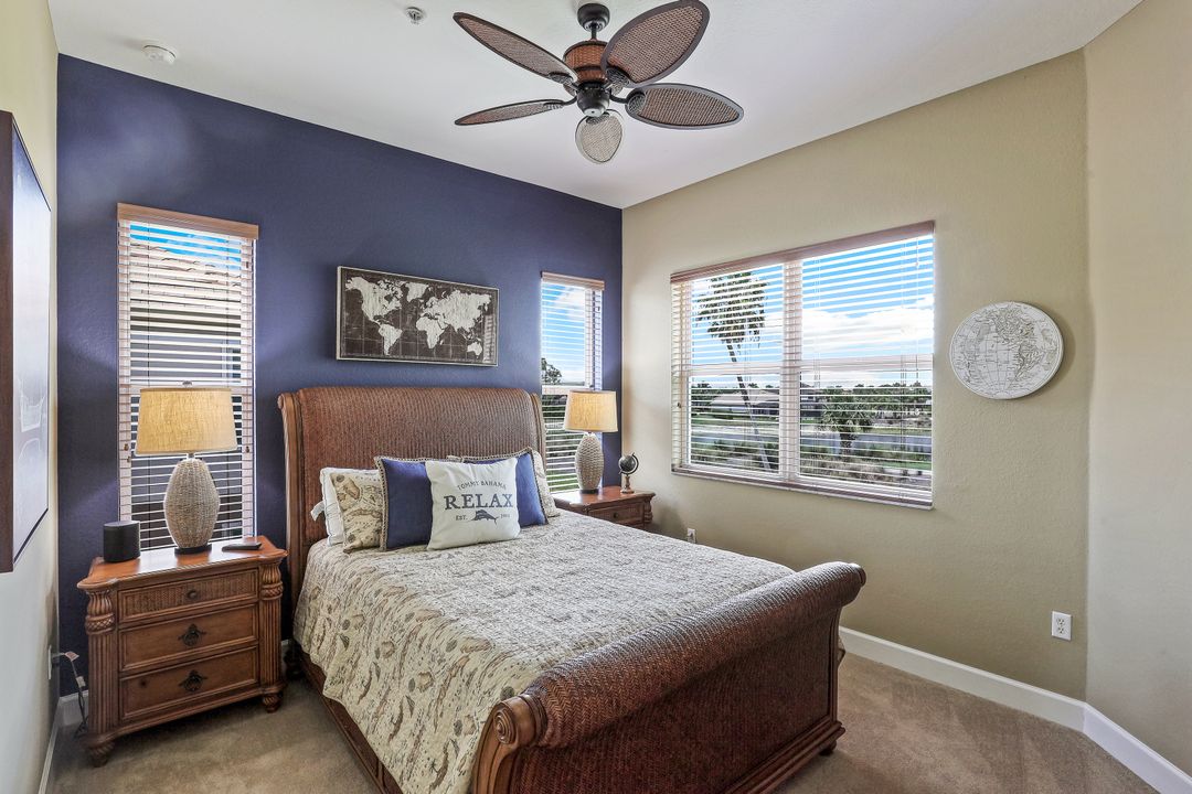 9204 Quartz Ln #201, Naples, FL 34120