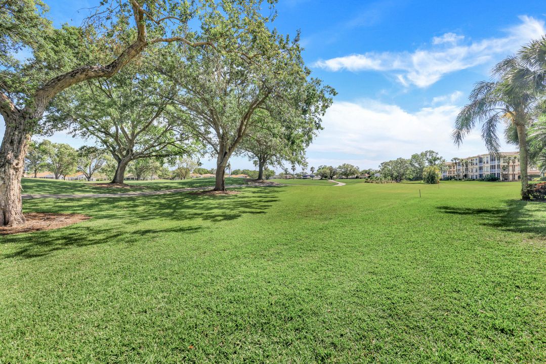 6120 Montelena Cir #2201, Naples, FL 34119
