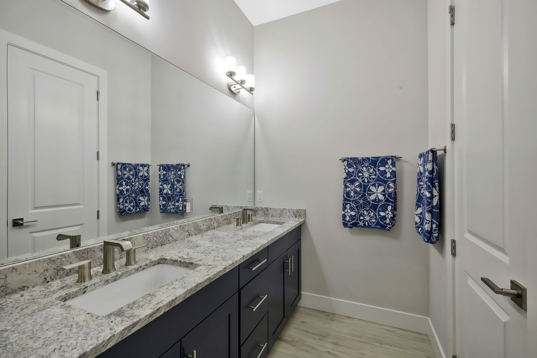 2717 SW 38th St, Cape Coral, FL 33914