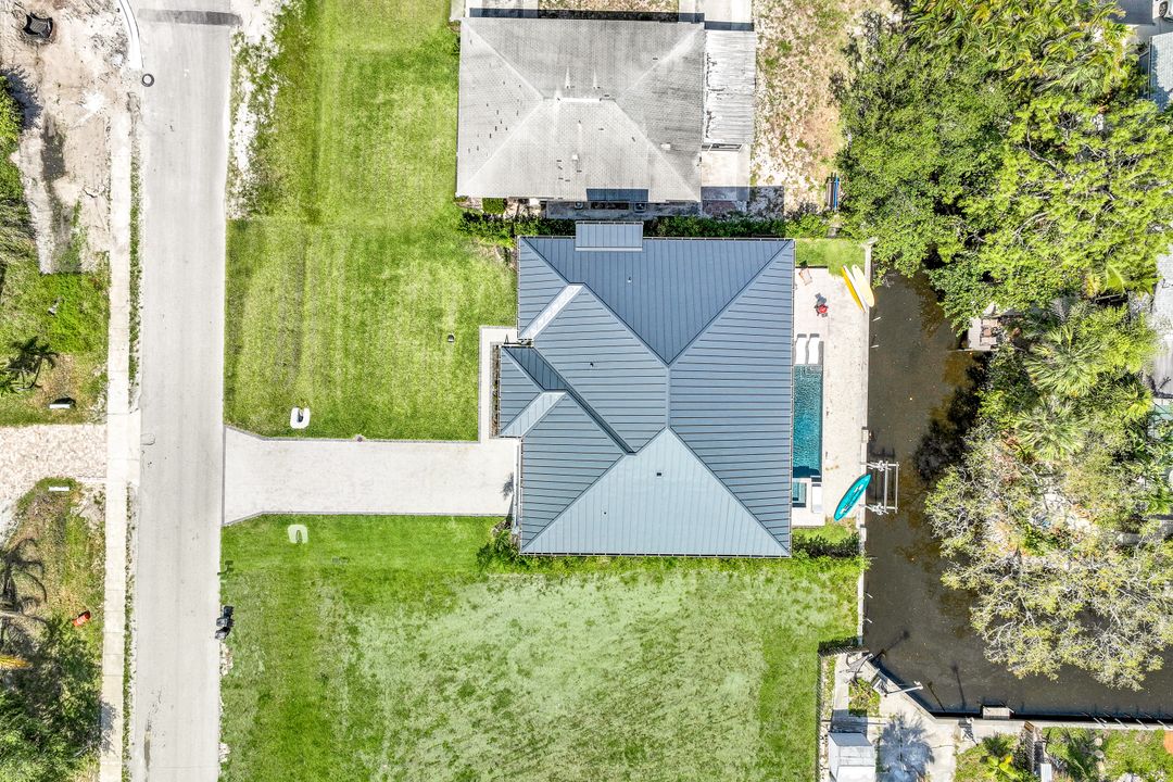 4470 Tarpon Ave, Bonita Springs, FL 34134