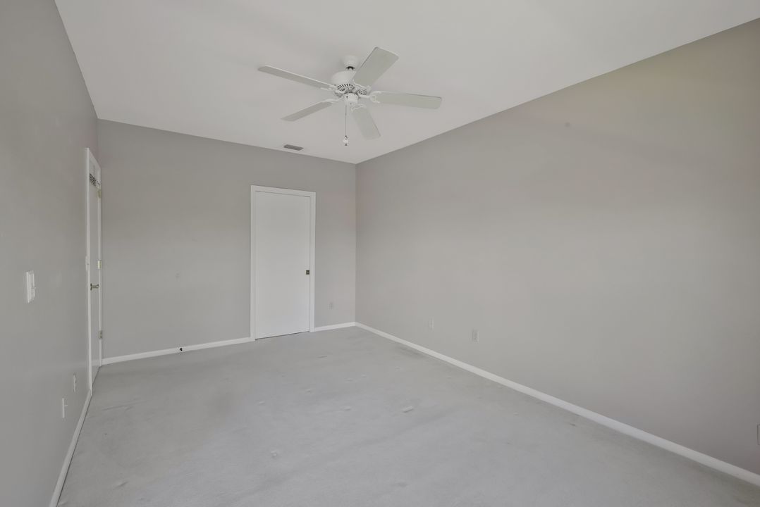 4550 SE 5th Pl #202, Cape Coral, FL 33904