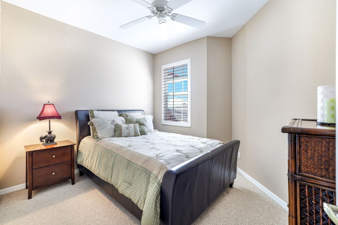 2033 Crestview Way #104, Naples, FL 34119