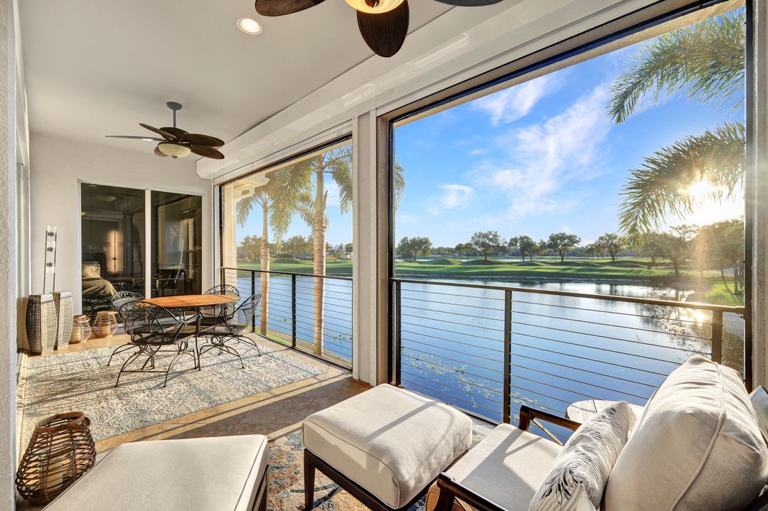 3220 Hamlet Dr #4, Naples, FL 34105