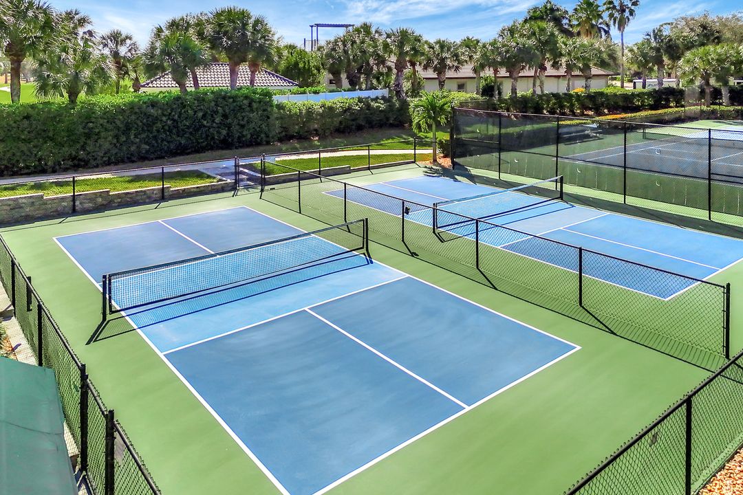 18530 Sandalwood Pointe, Fort Myers, FL 33908