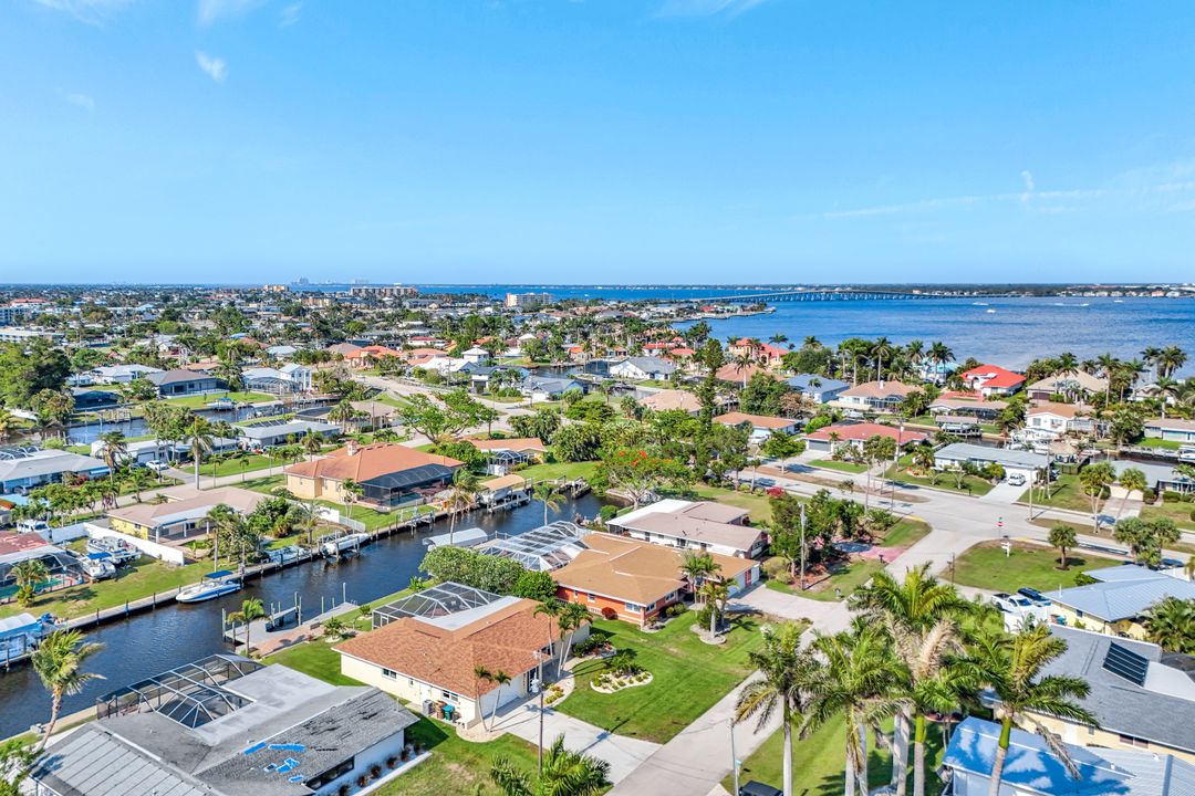 1441 Willshire Ct, Cape Coral, FL 33904