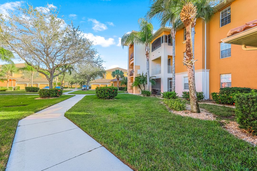 3948 Pomodoro Cir #304, Cape Coral, FL 33909