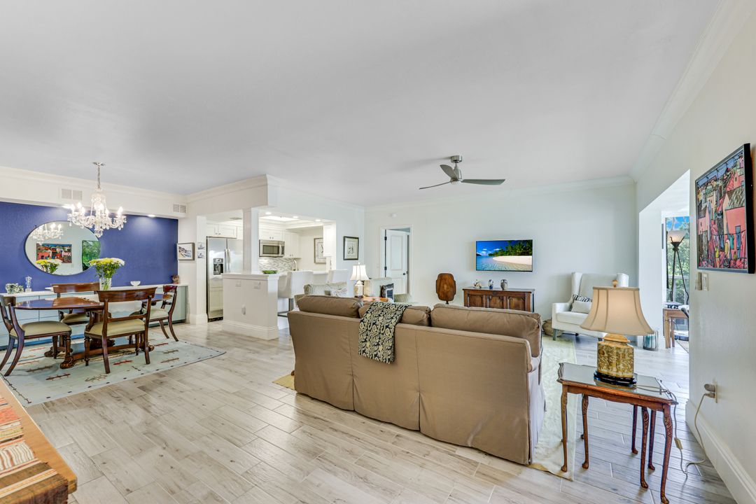 788 Willowbrook Dr #502, Naples, FL 34108