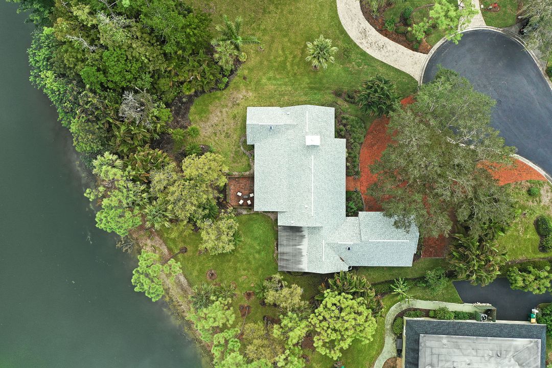 861 Swallow Point, Naples, FL 34105