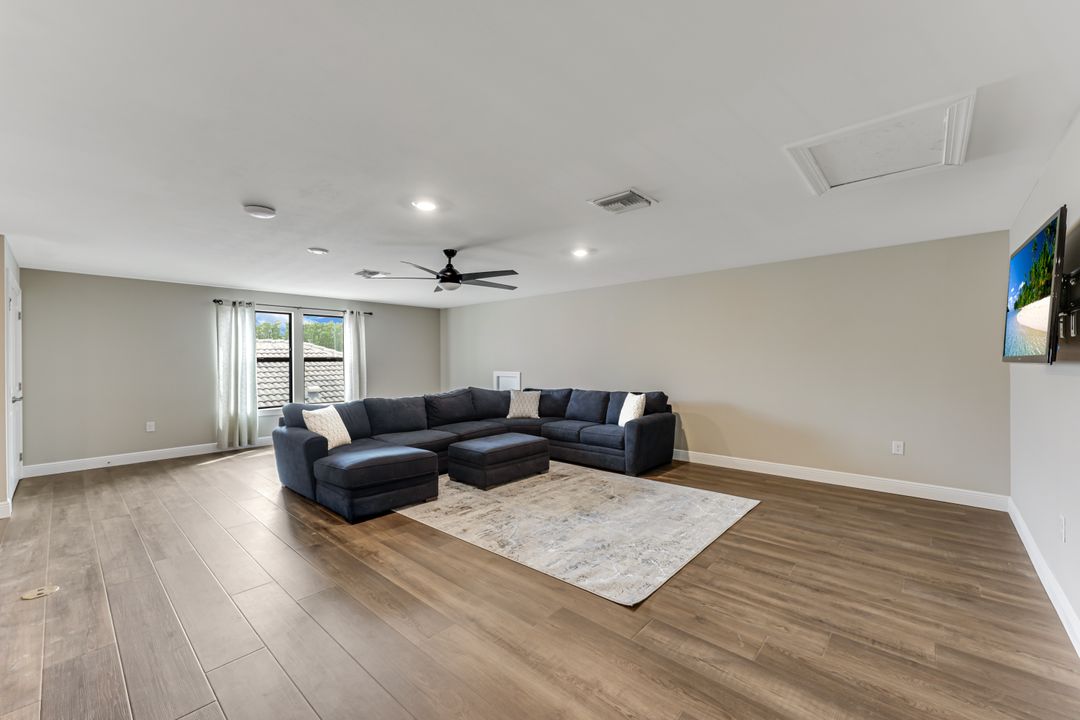 19252 Aqua Shore Dr, Fort Myers , FL 33913