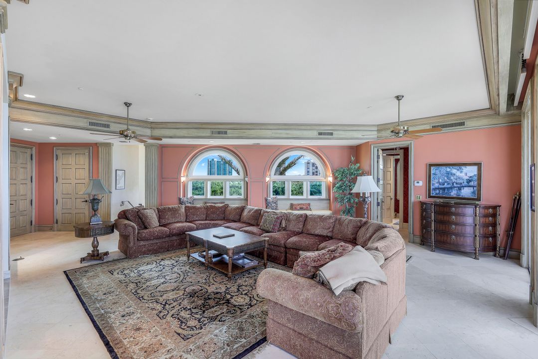 7425 Bay Colony Dr, Naples, FL 34108