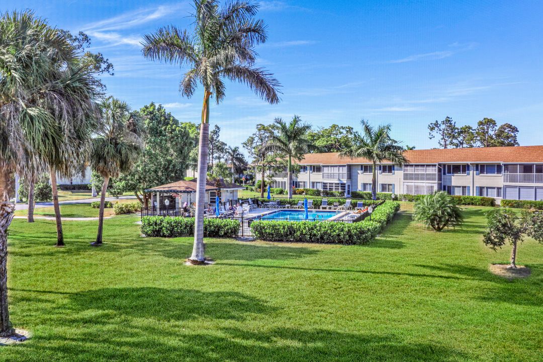 259 Winners Cir Unit 4, Naples, FL 34112