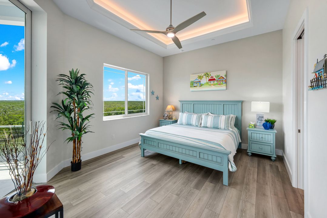 5826 Shell Cove Drive, Cape Coral, FL 33914
