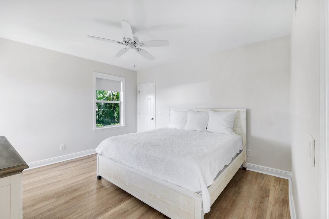 316 Waterleaf Ct, Marco Island, FL 34145