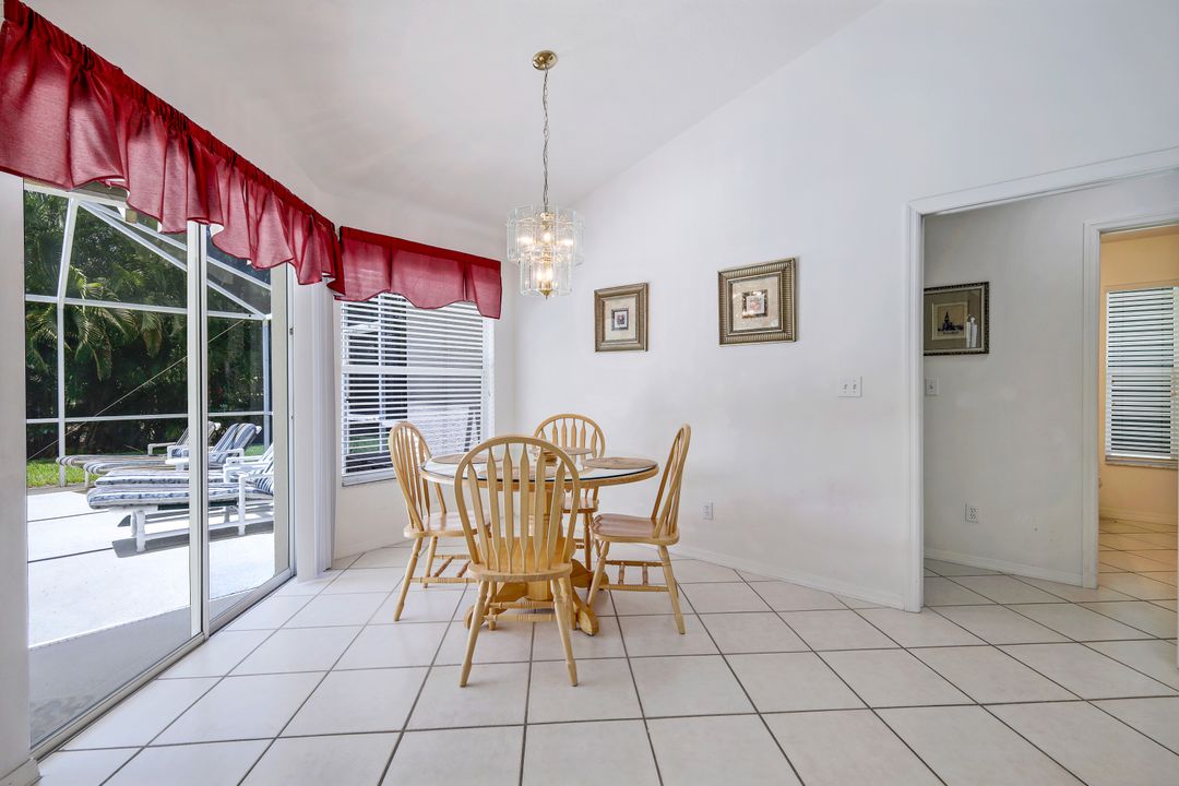 5110 Brixton Ct, Naples, FL 34104