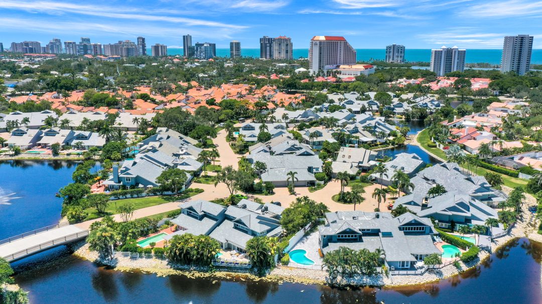 Turtle Bay Dr, Naples, FL 34108