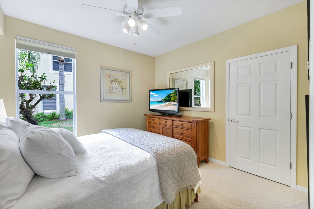 1445 Tiffany Ln #202, Naples, FL 34105