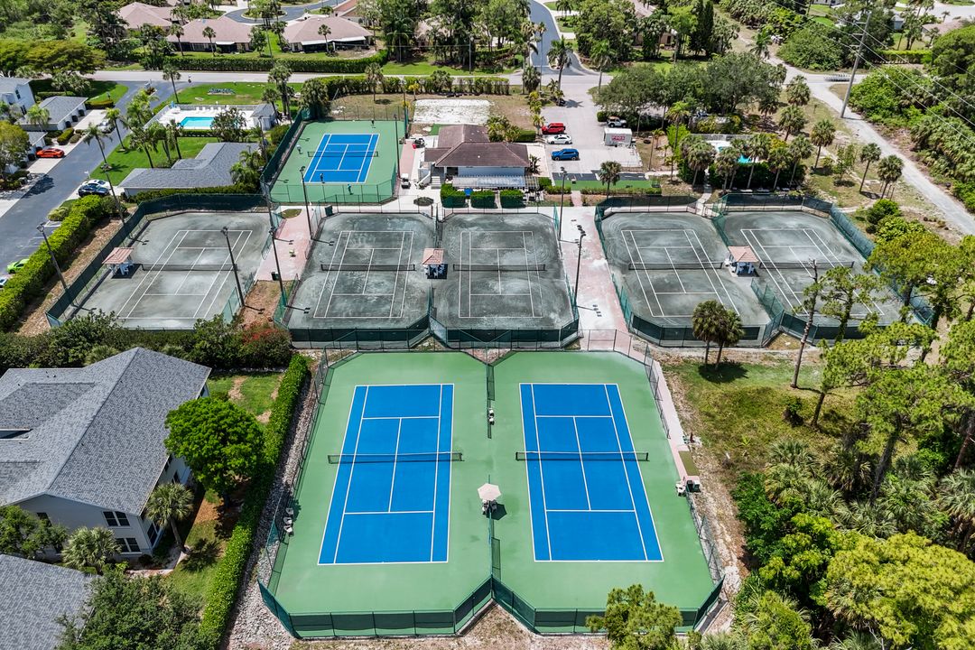 1340 Charleston Square Dr #101, Naples, FL 34110